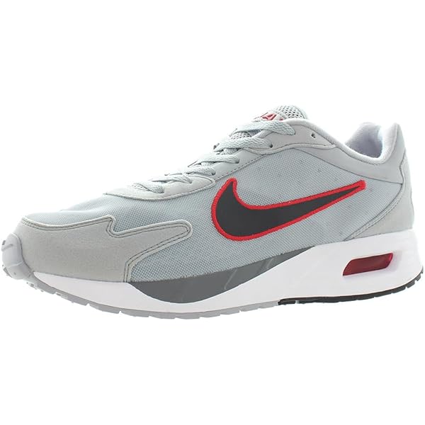 NIKE AIR MAX SOLO