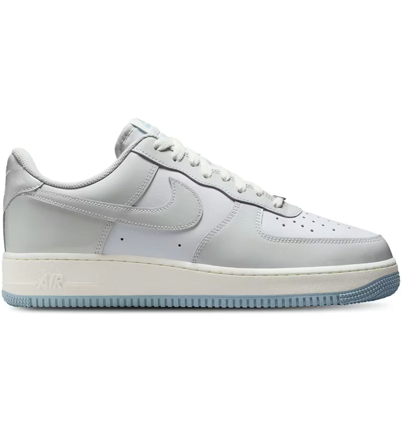 NIKE NEW AIR FORCE 1 07