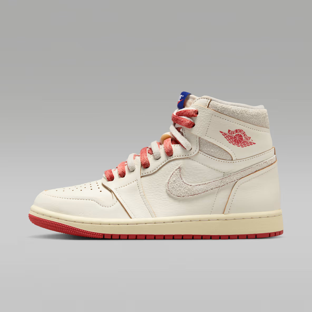 NIKE JORDAN 1 RETRO HIGH
