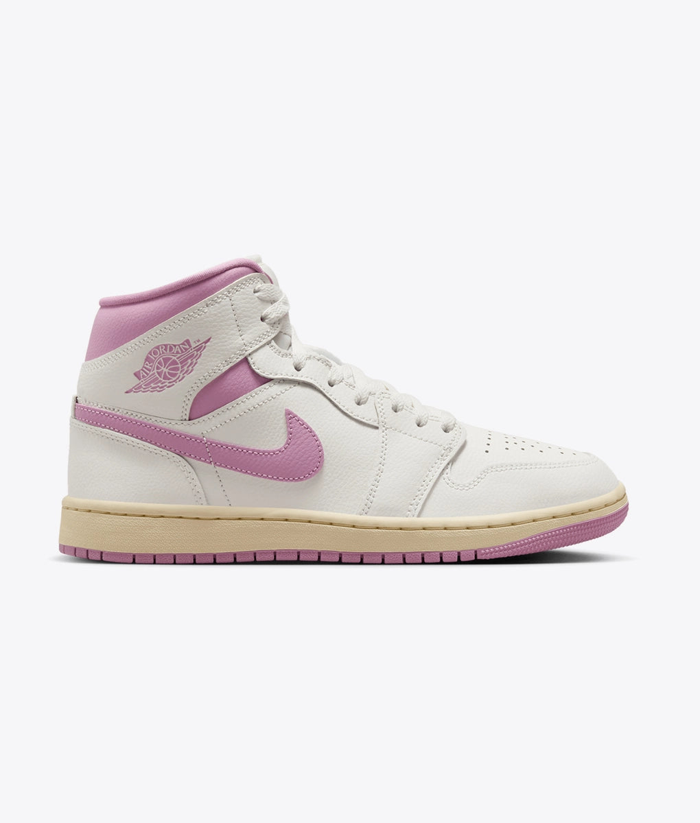 NIKE WMNS AIR JORDAN 1 MID