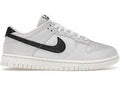 NIKE DUNK LOW SE