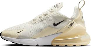 NIKE AIR MAX 270