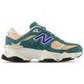 NEW BALANCE ORANGE