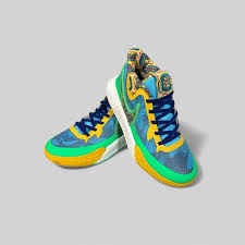 NIKE KYRIE 8 GO SE GS