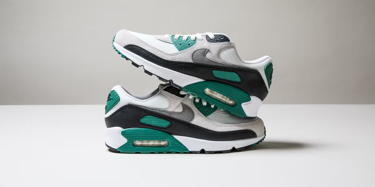 NIKE AIR  MAX 90